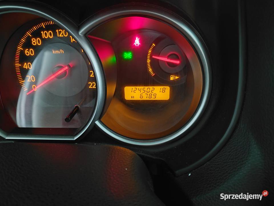 Nissan Tiida 16 2008