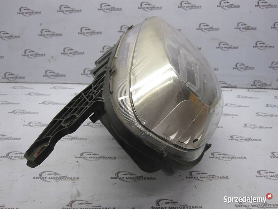 FIAT DOBLO II LIFT 16r lampa prawa przód osobowe Kielce