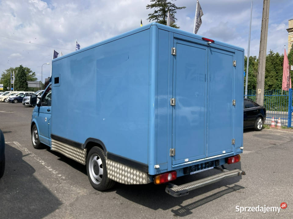 Volkswagen Transporter Trasporter T5 Bankowóz Volkswagen Syców