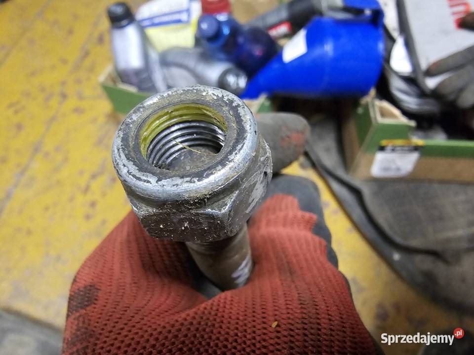 Aprilia Pegaso 125 śruba Ośka wahacza wahacz Jelenia Góra sprzedam