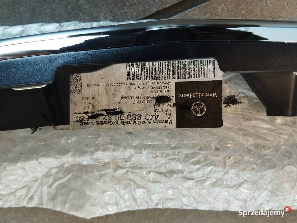 Listwa górna grilla chrom Mercedes W447 Zelów sprzedam