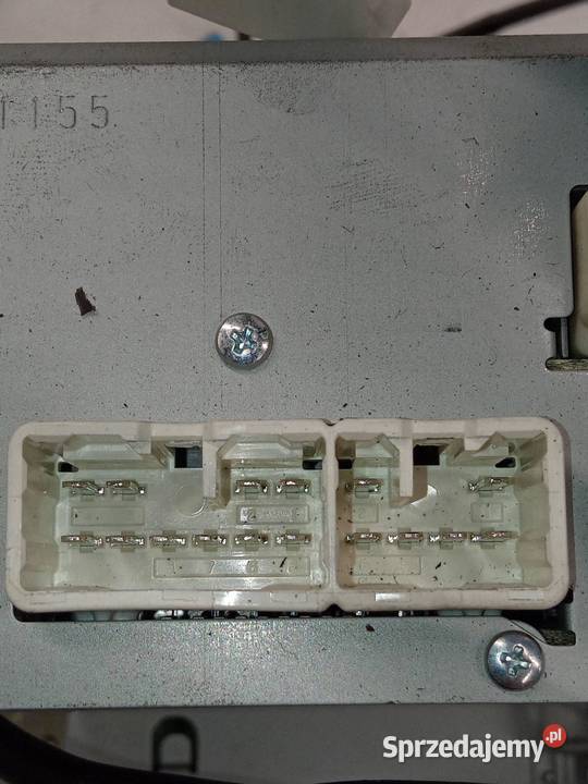 RADIO 10R030232 Toyota Auris II 2012 Sprzęt audio fabryczny świętokrzyskie