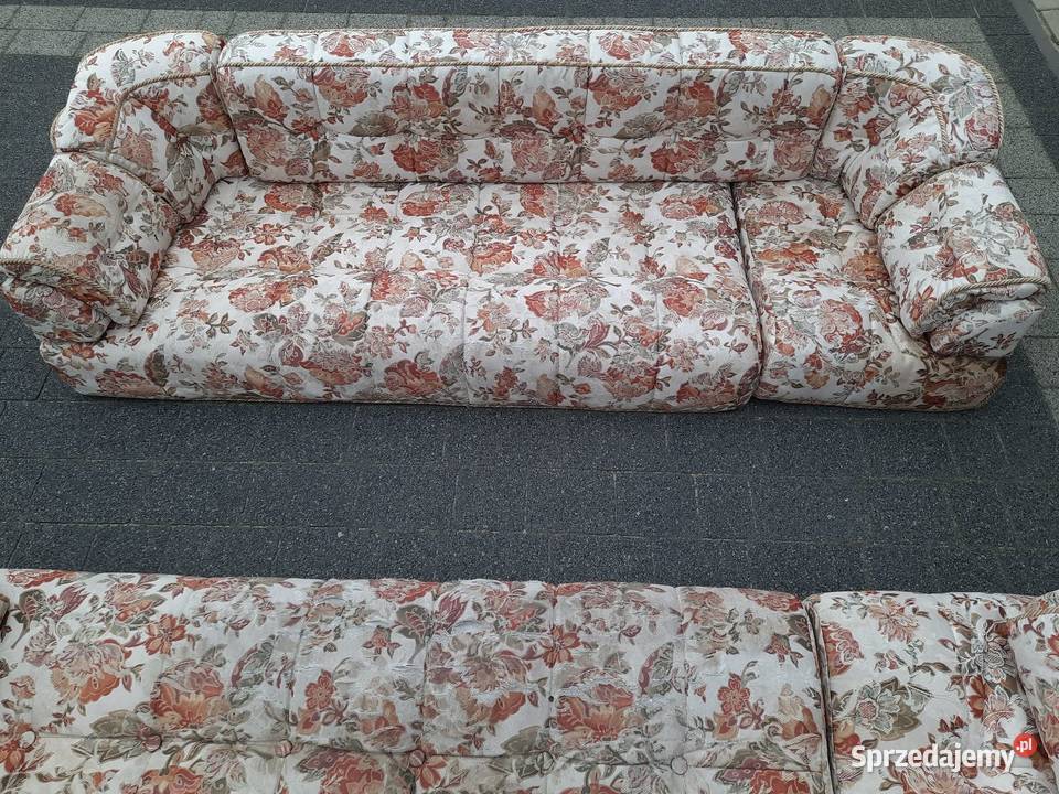 Materace poduchy do przyczepy kempingowej Części maszyn i innych pojazdów sprzedam