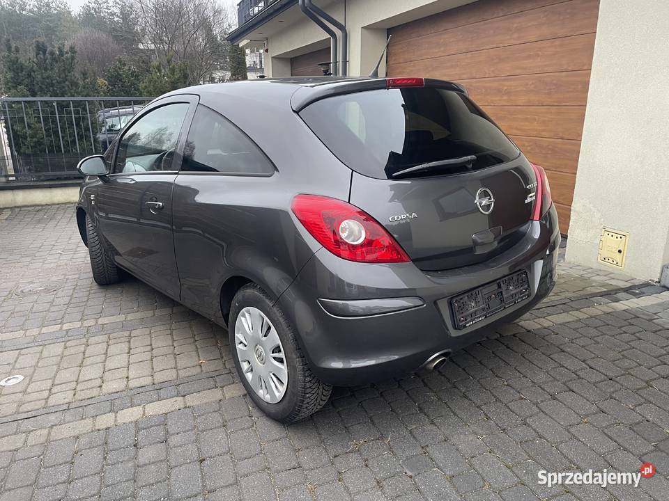 Opel Corsa D 12 Sprowadzona Klima Podgrzewane Częstochowa
