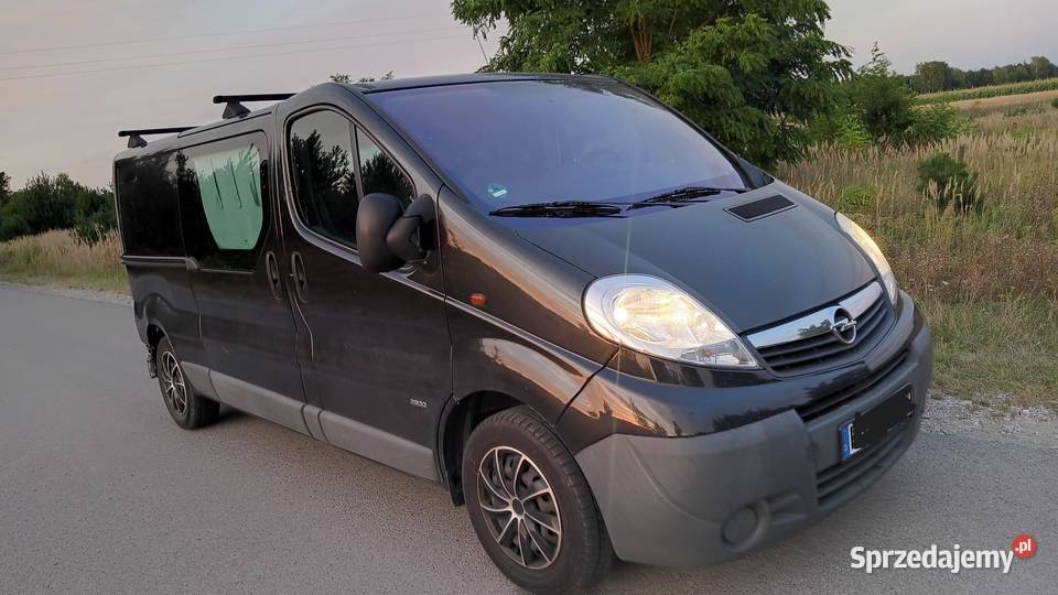 Opel Vivaro 2011 długi Long L2H1 łódzkie Bełchatów