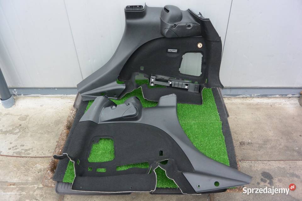 BOCZEK TAPICERKA BAGAZNIKA LEWY TYŁ MINI