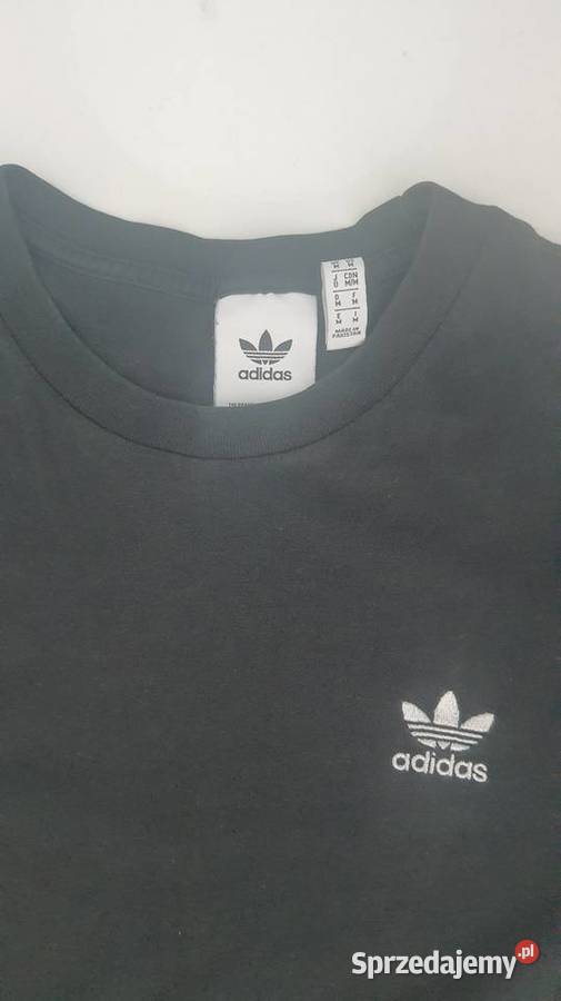 Tshirt Adidas czarny małe logo biale sprzedam