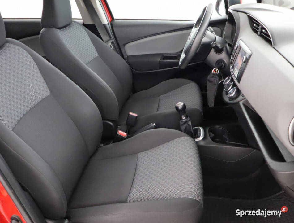 Toyota Yaris 10 VVTi Bielany Wrocławskie