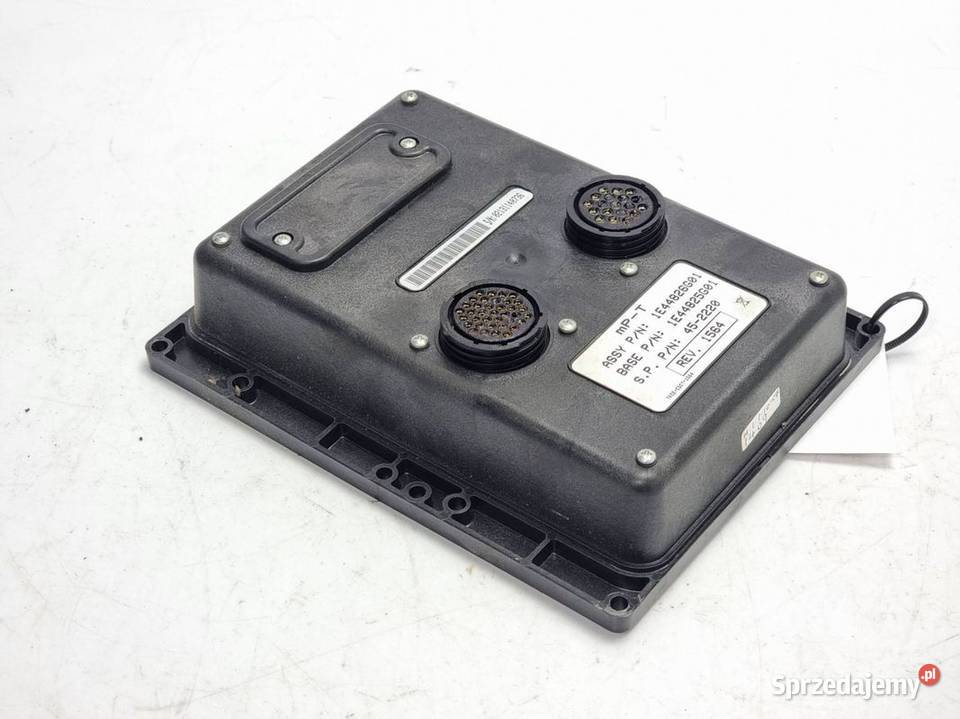 SKRZYNKA BEZPIECZNIKÓW 1E44826G01