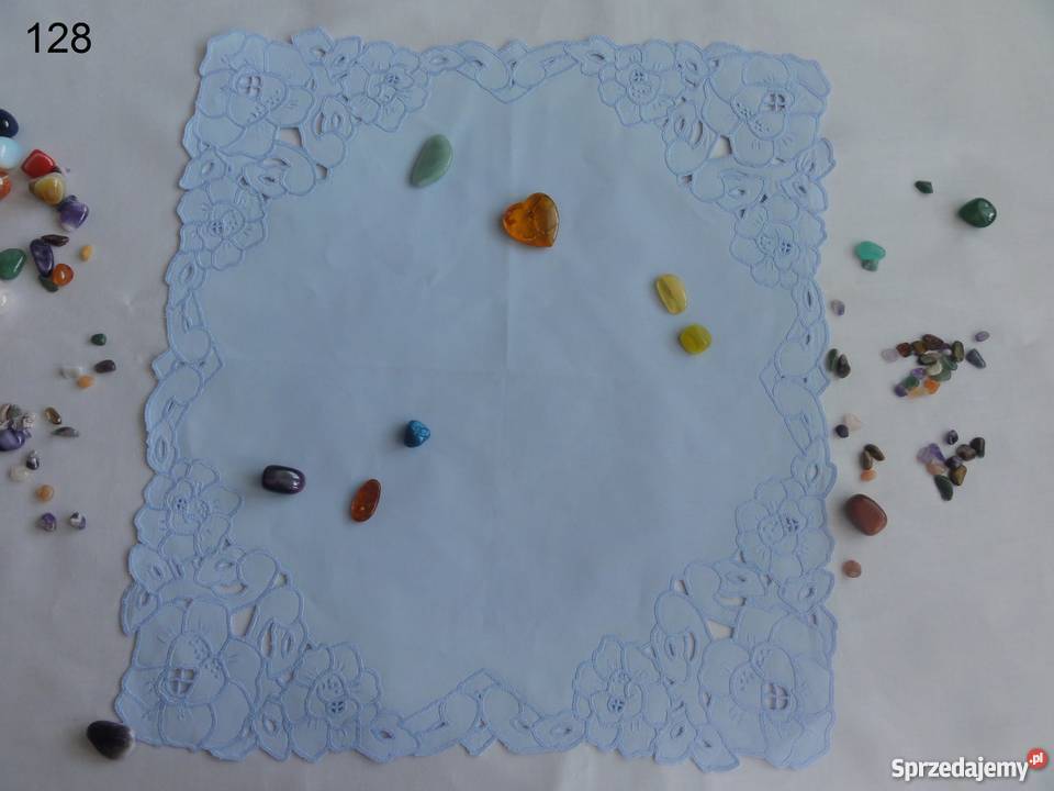 Serwetki bieżniki kolorowe niebieskie wyszywane odcienie błękitu