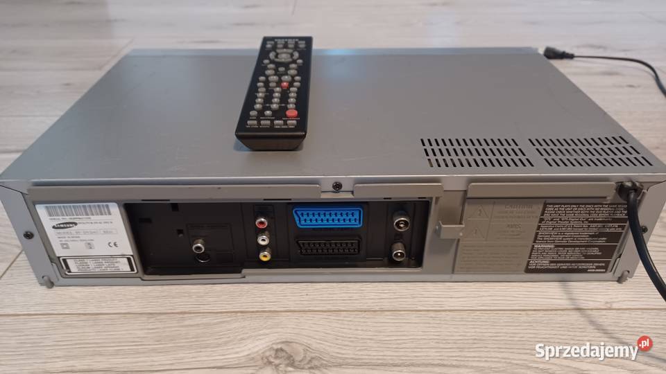 Samsung SVDVD40 XEG dual deck SVHSDVD