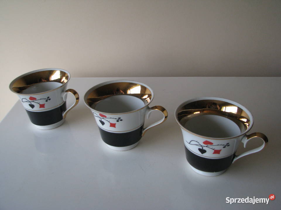Piękne porcelanowe filiżanki karciane ze Brzegi