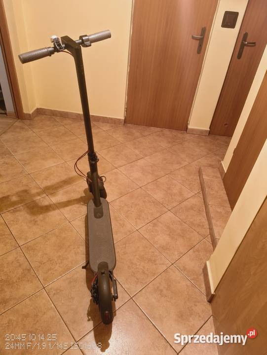 Hulajnoga elektryczna xiaomi m365 małopolskie sprzedam