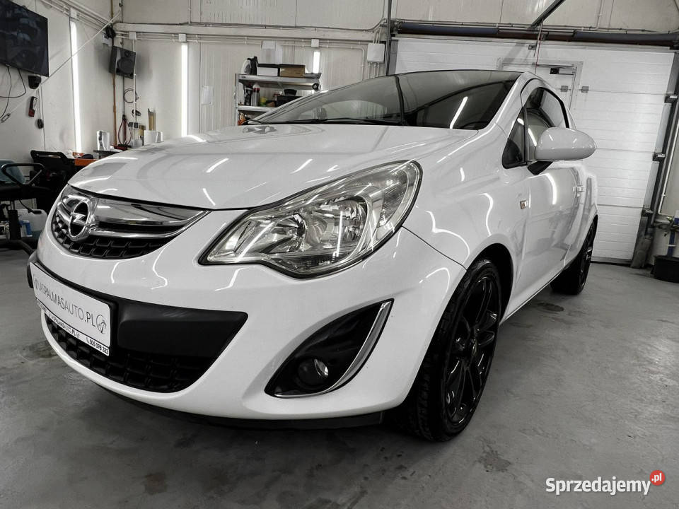 Opel Corsa RatyZamiana Gwarancja ładna benzyna autoalarm Gdów sprzedam
