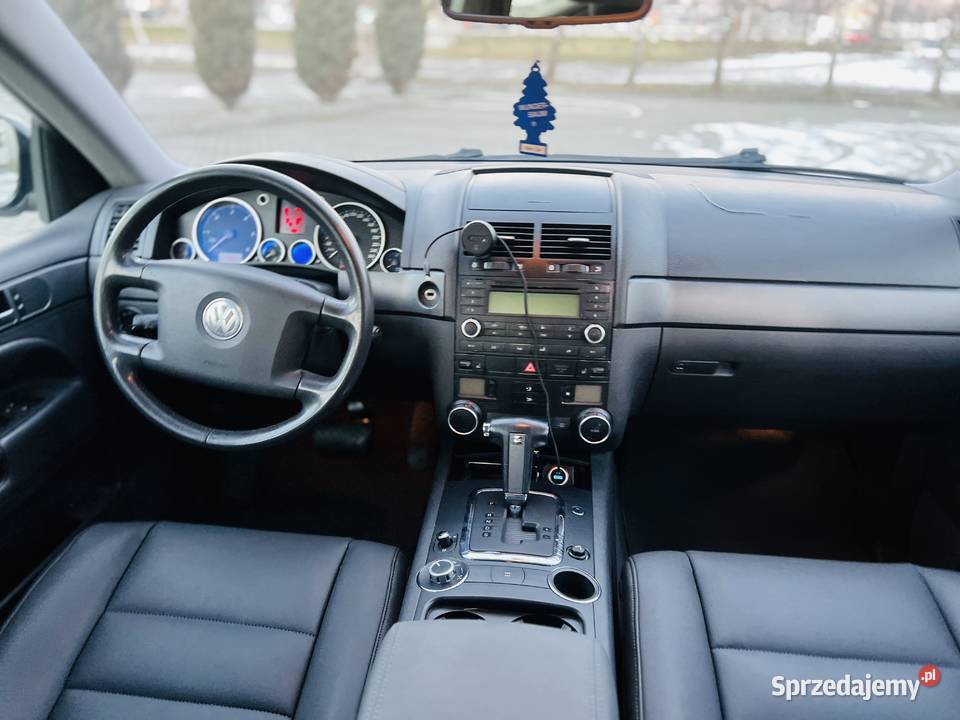 Volkswagen Toureg nieuszkodzony Rzeszów