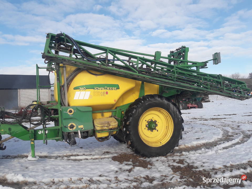 Sprzedam opryskiwacz john deere 740 Piaski sprzedam