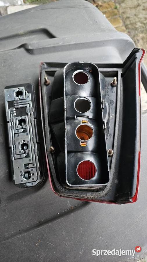 Fso polonez atu caro lampa tył Mielec