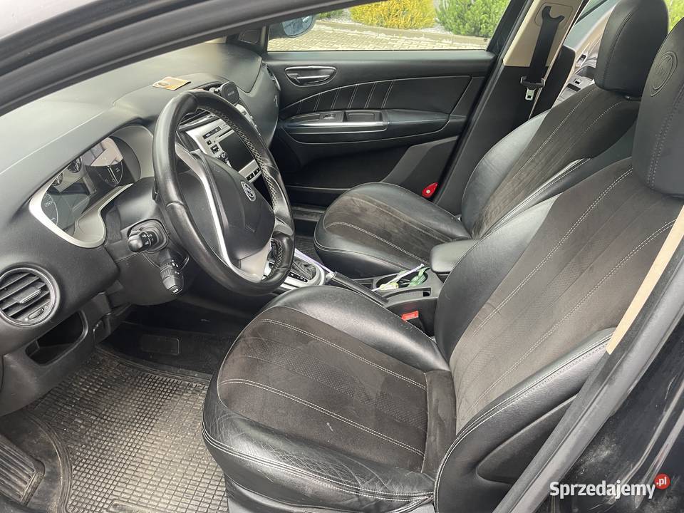 Lancia Delta III 18 200 koni