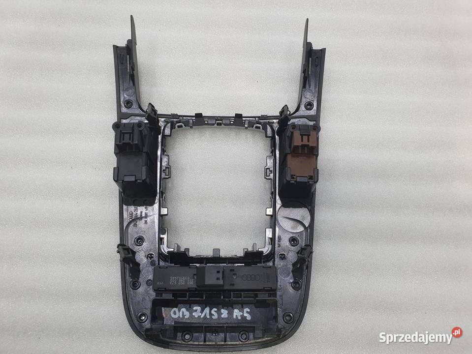 PANEL ŚRODKOWY SKRZYNI BIEGÓW AUDI A5 8T sprzedam