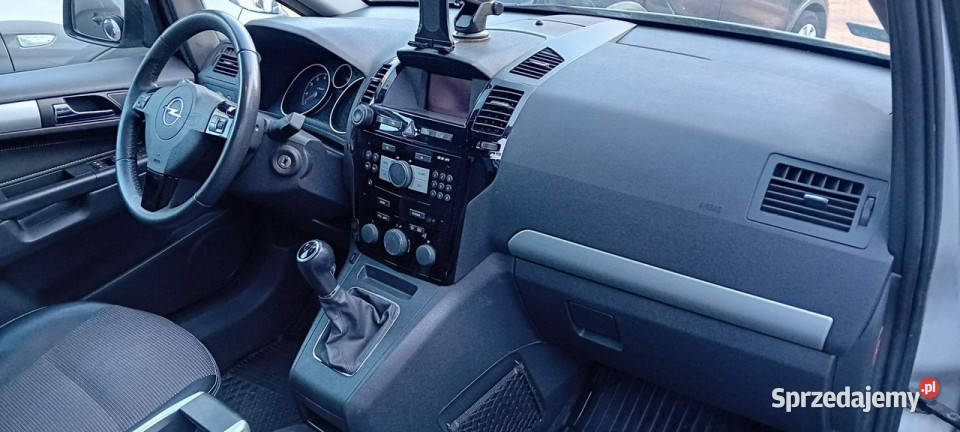 Opel Zafira 18 140 7 Osobowa B 20052011 Zarejestrowany w Polsce łódzkie Łódź