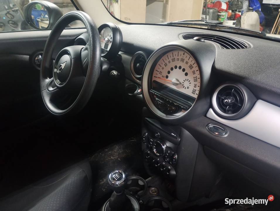 sprzedam MINI niski przebieg 2013 Wadowice