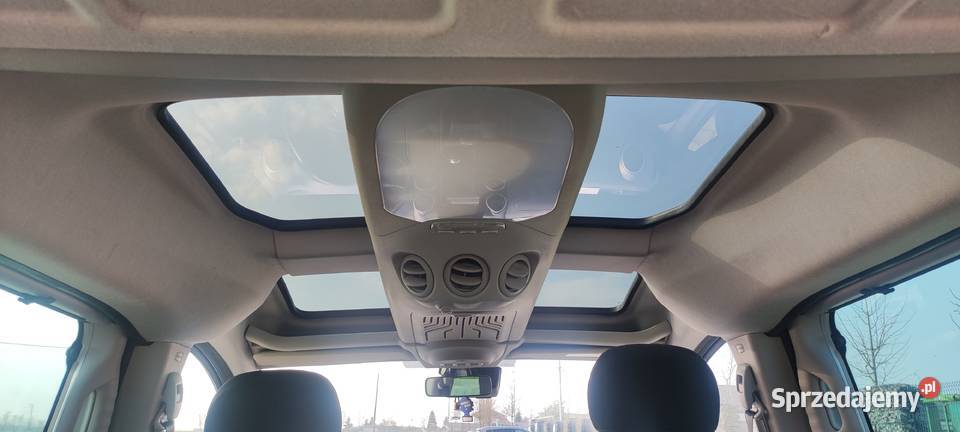 SalonPolska 16HDI 120 125 6biegówNaviKamera Pleszew sprzedam