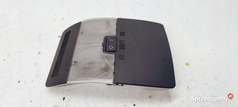 LAMPKA PODSUFITKI AUDI A3 8P S LINE 8P0947135D 6 Przystajń