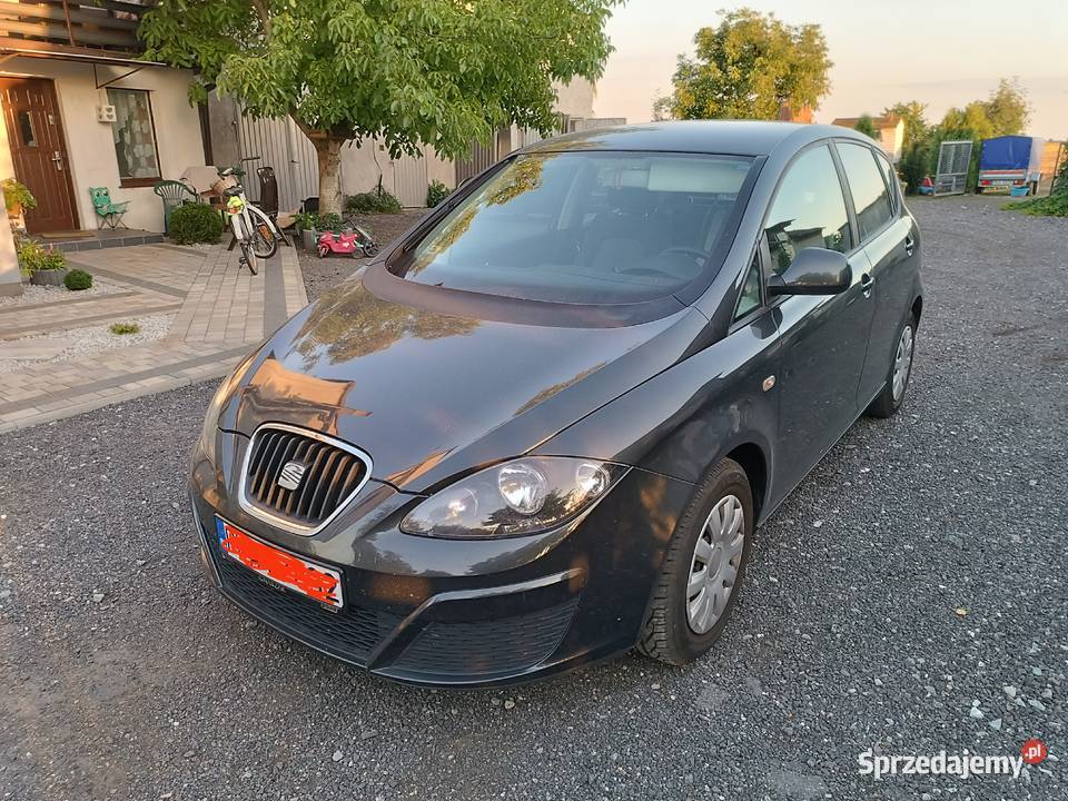 Sprzedam Seata Altea 16tdi elektryczne lusterka sprzedam