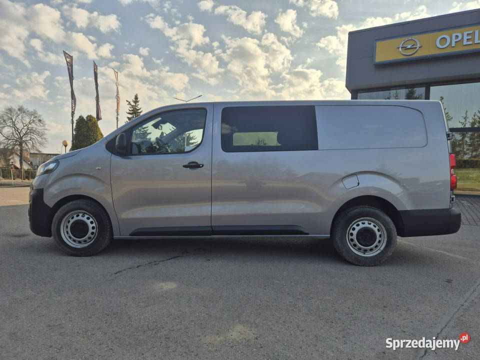 Opel Vivaro Brygadówka 20 diesel 144 tempomat