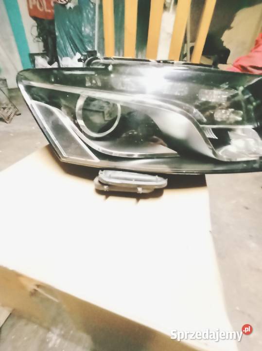 Reflektor Prawy Przód XENON Audi Q5 Kartuzy sprzedam