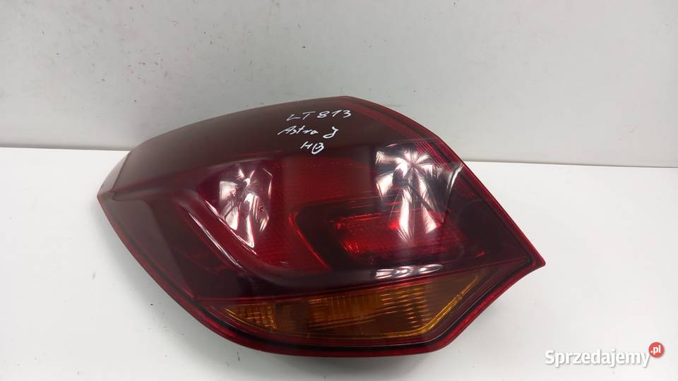 OPEL ASTRA J HB LAMPA TYŁ LEWA osobowe wielkopolskie Zbierkowo