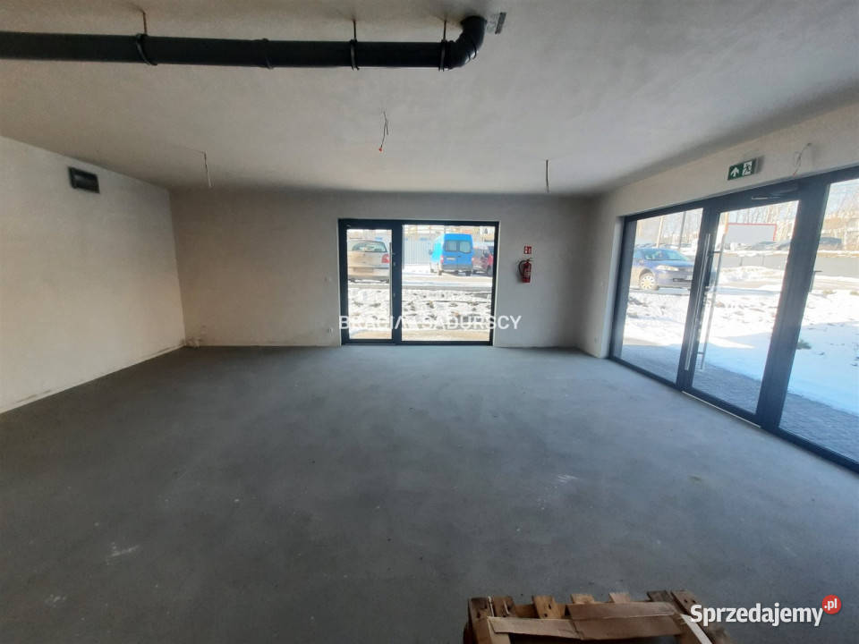 wynajmu lokalu 5511m2 Czarnochowice