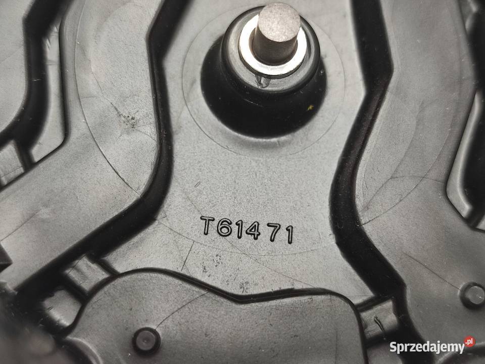 KOPUŁKA ROZDZIELACZA ZAPŁONU MITSUBISHI PAJERO osobowe sprzedam