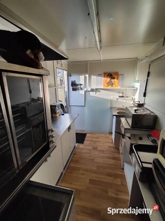 Przyczepa gastronomiczna food truck kurczak z Wrocław