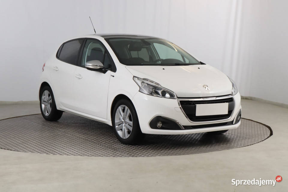 Peugeot 208 12 PureTech światła przeciwmgielne Zabrze