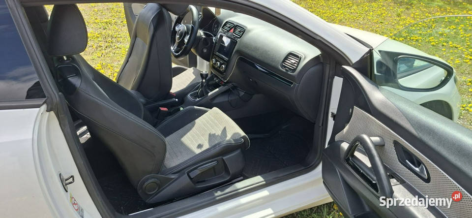 Volkswagen Scirocco 14b 140 ZADBANY SPRAWNY III światła do jazdy dziennej Lublin