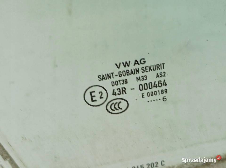 SZYBA DRZWI PRAWY PRZÓD 16 R HB 5D SAINT GOBAIN