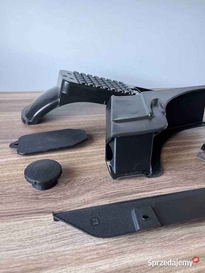 NOWY POLSKI KOMPLET ZESTAW PLASTIKÓW BAGAŻNIK śląskie Bielsko-Biała