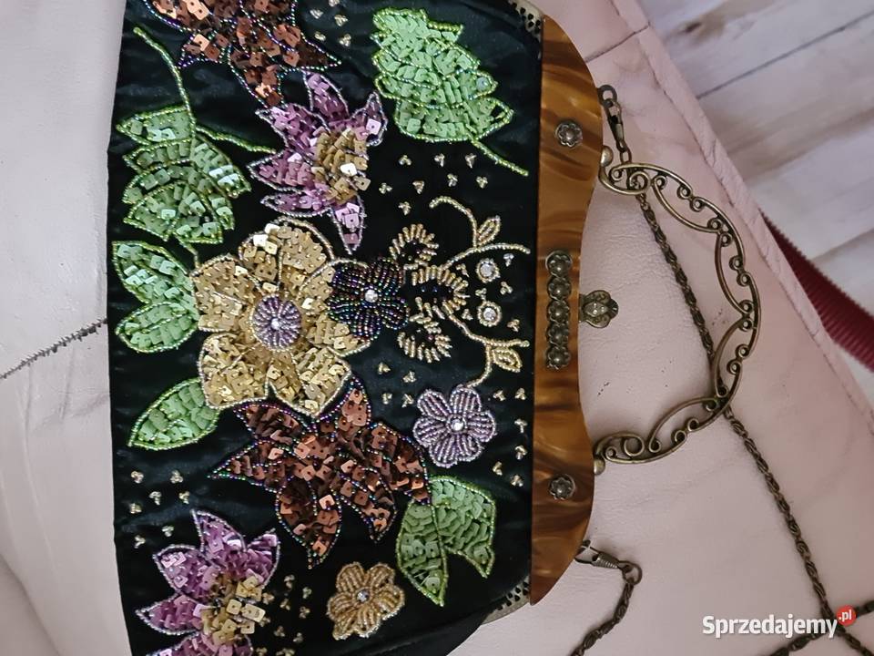 Czarna torebka wyszywana Vintage mazowieckie