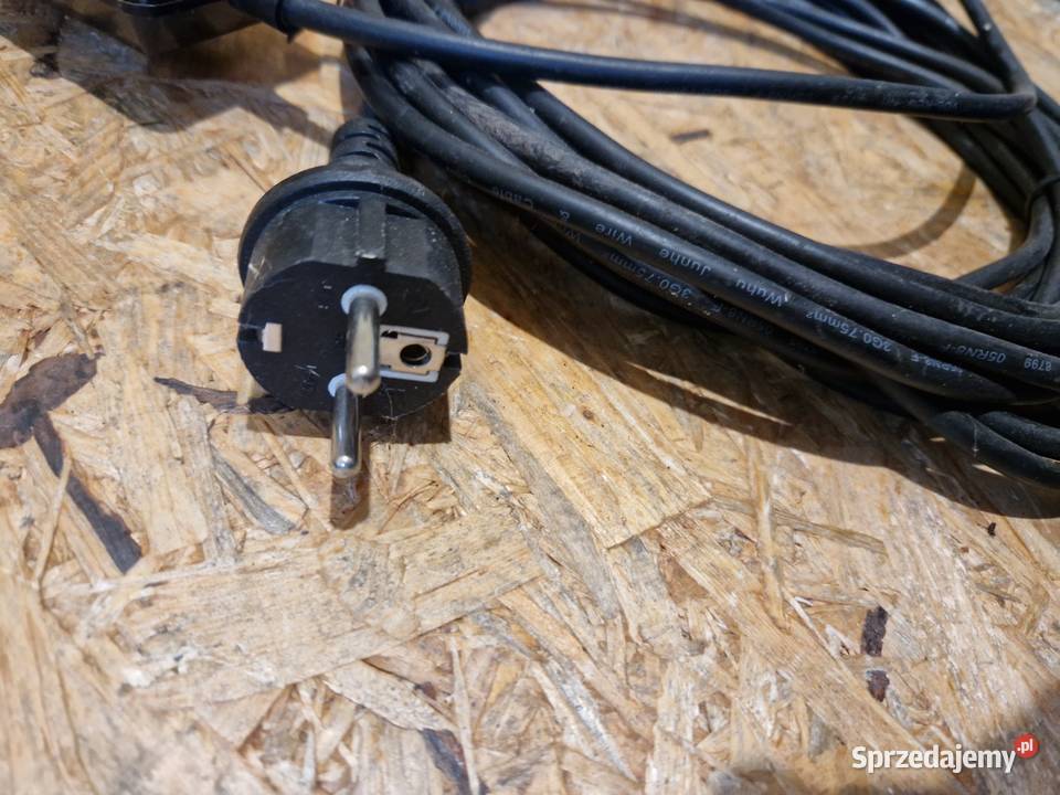 Przedłużacz poczwórny z uziemieniem 10 m czarny Głogowa