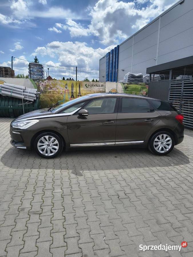 Sprzedam samochód marki Citroen DS5 Zarejestrowany w Polsce świętokrzyskie