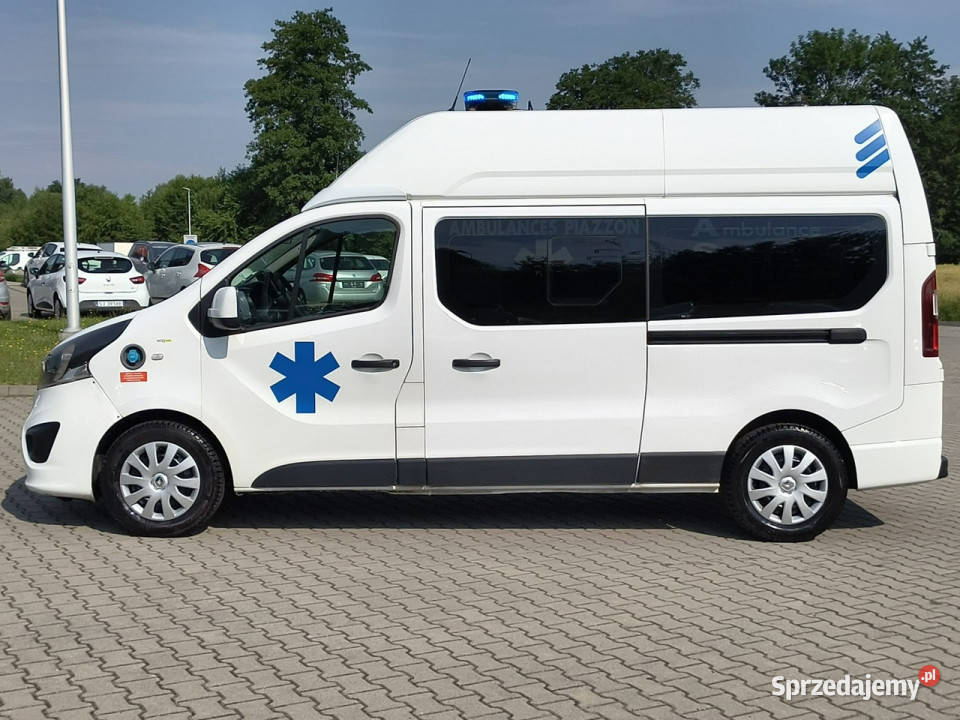 Opel Vivaro 16 cdti 145 ambulans karetka nosze