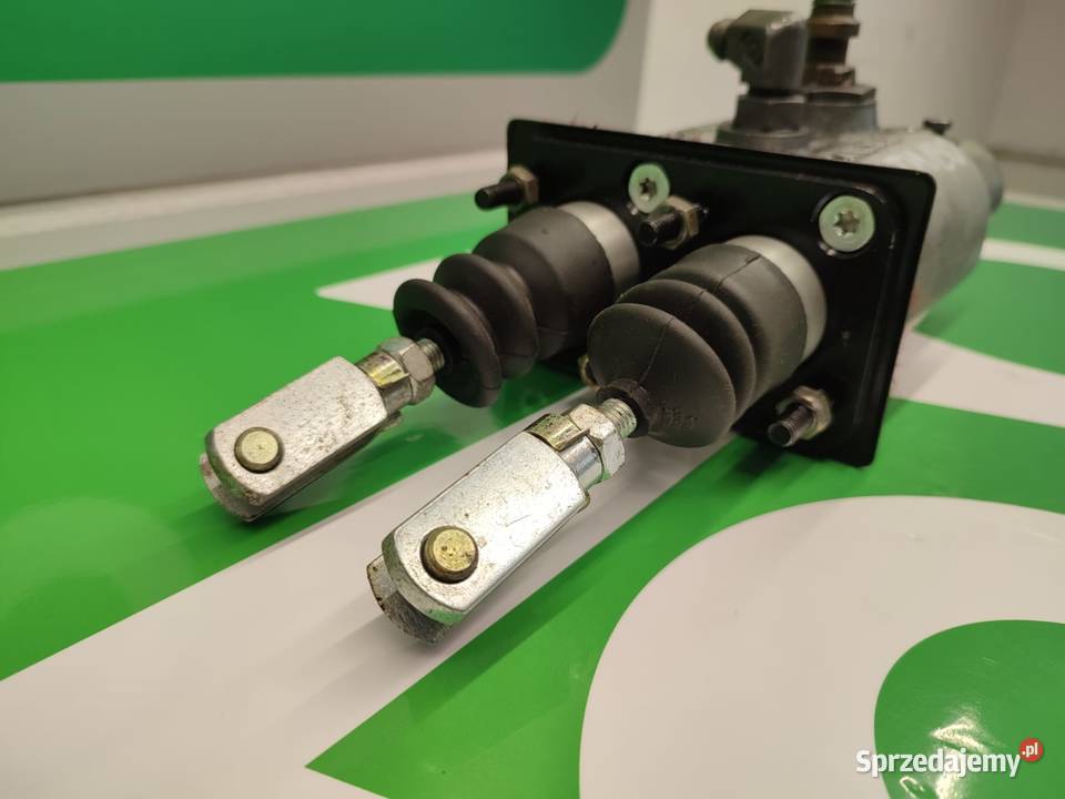 Pompa hamulcowa CARLISE 73671156 HOLLAND TM190 Wilkowo