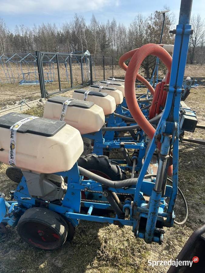 Sprzedam siewnik Monosem 6 rzedowy talerzowy Nowe Kozłowice
