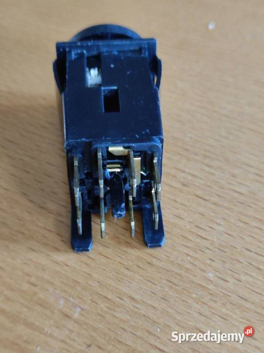 włącznik świateł awaryjnych przycisk przełącznik Kielce sprzedam