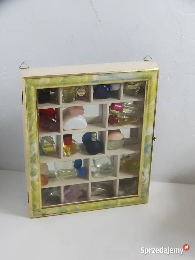 Kolekcja markowych miniaturek perfum w ozdobnej lubelskie Biłgoraj