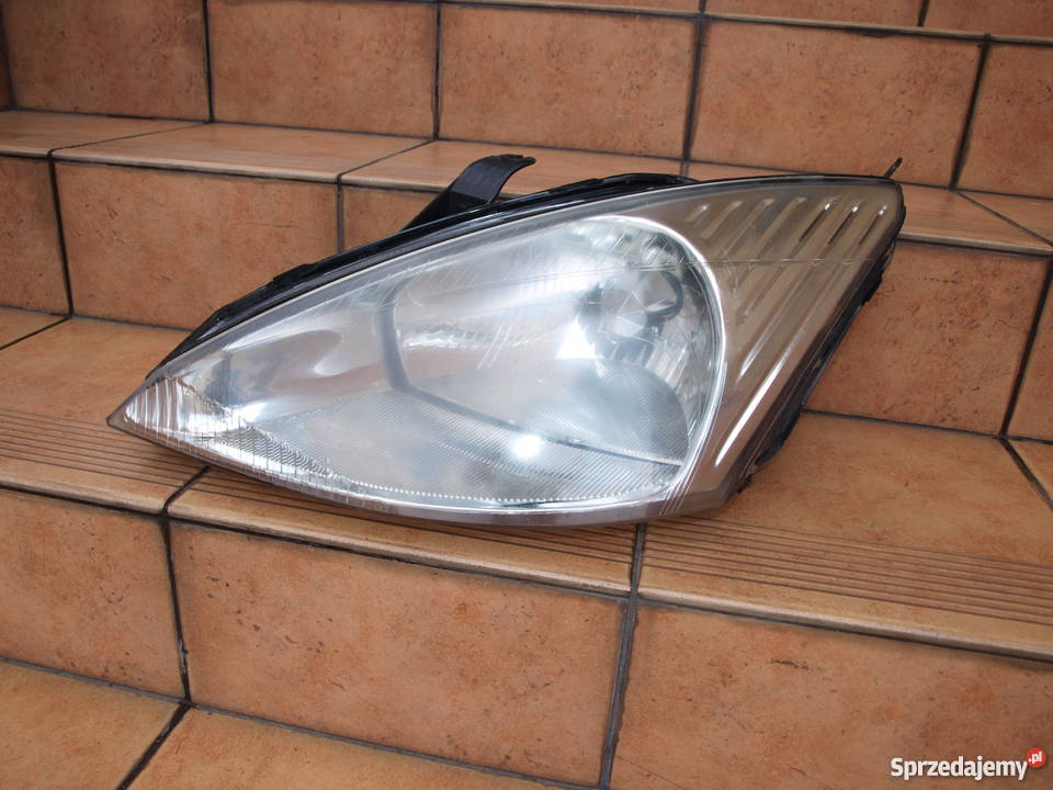Ford Focus lampa lewa przód nowa 1998 2002r Kalisz