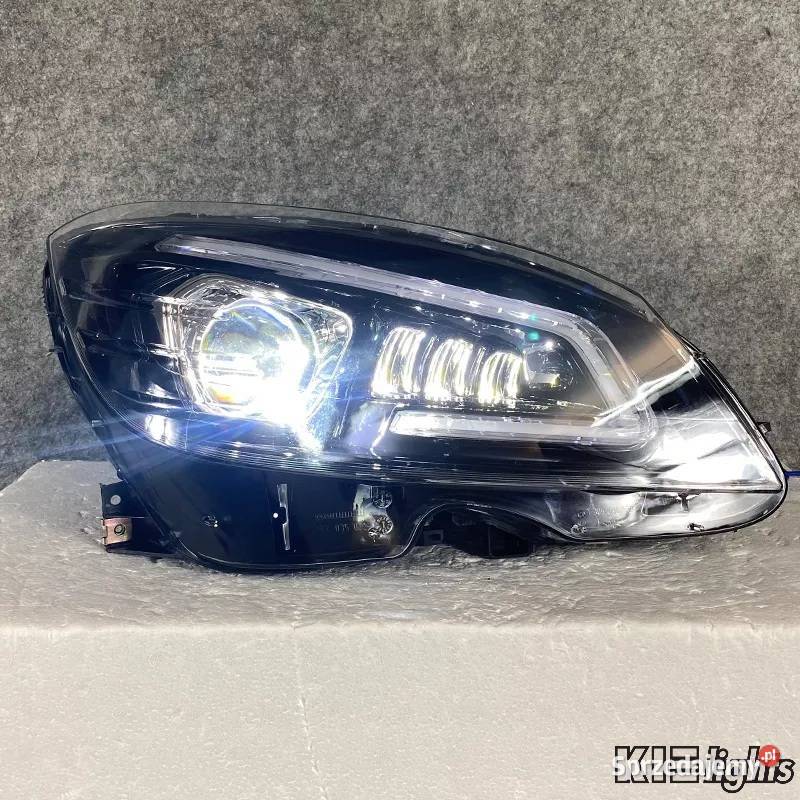 WYPRZEDAŻ MercedesBenz C Klasa W204 lampy Bełchatów