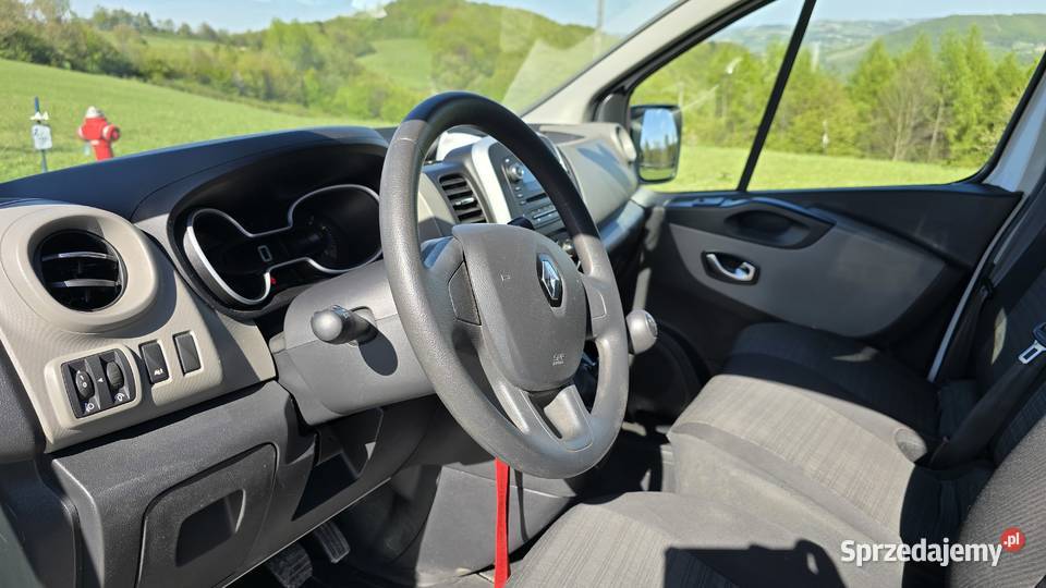 Renault Trafic 9osobowy Klęczany