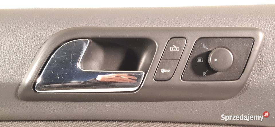 BOCZEK DRZWI LEWY PRZÓD VW POLO 9N Mielęcin